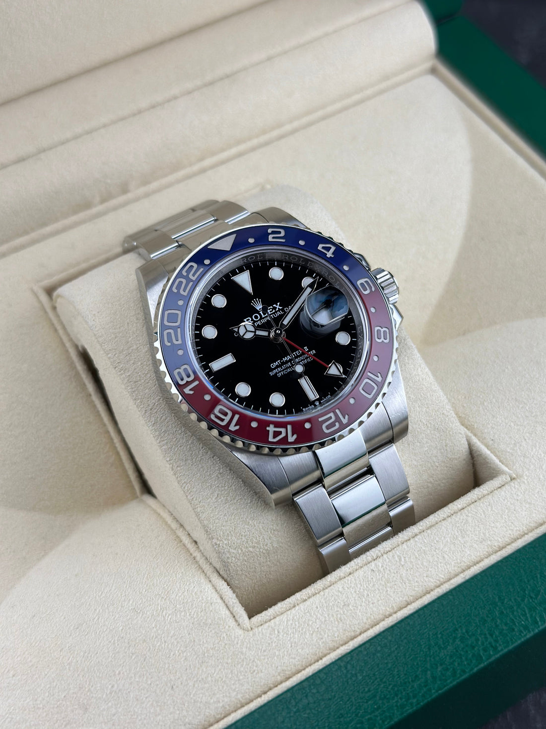 2025 Rolex GMT-Master II 126710BLRO Pepsi Bezel Black Dial Watch