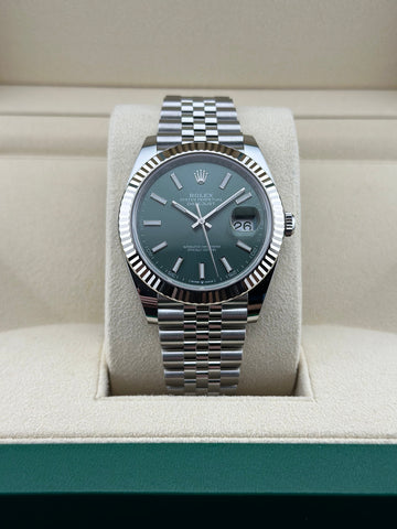Rolex Datejust 41mm Green Dial Fluted Bezel Jubilee Watch 126334