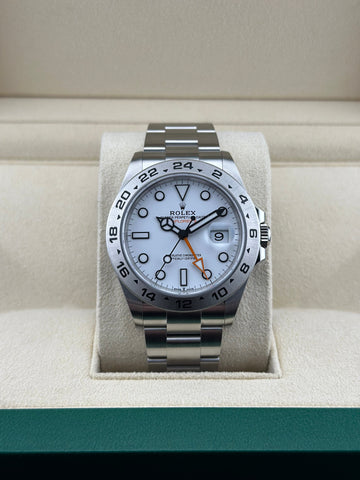 Rolex Explorer II Polar 226570