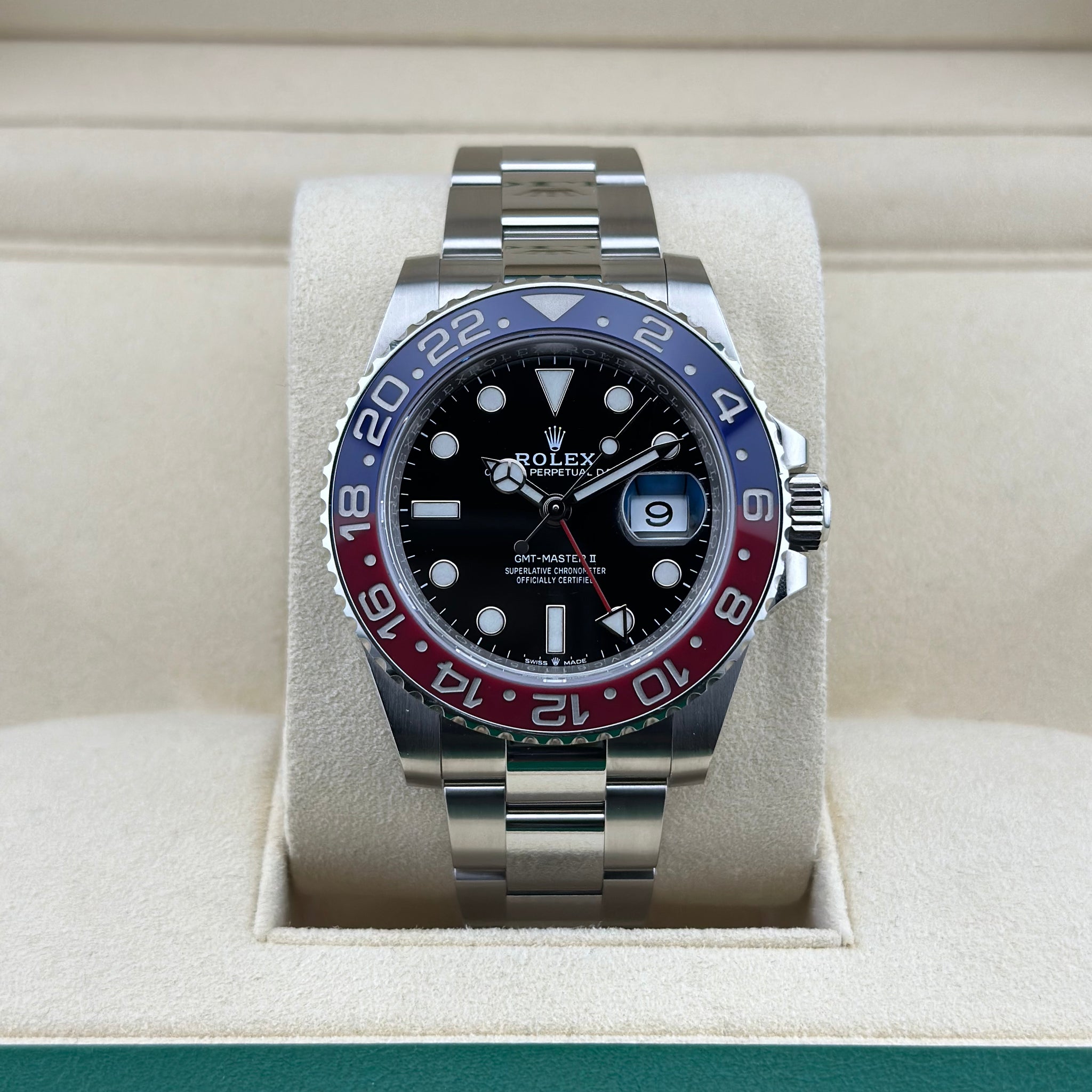 Rolex GMT-Master II Pepsi 126710BLRO