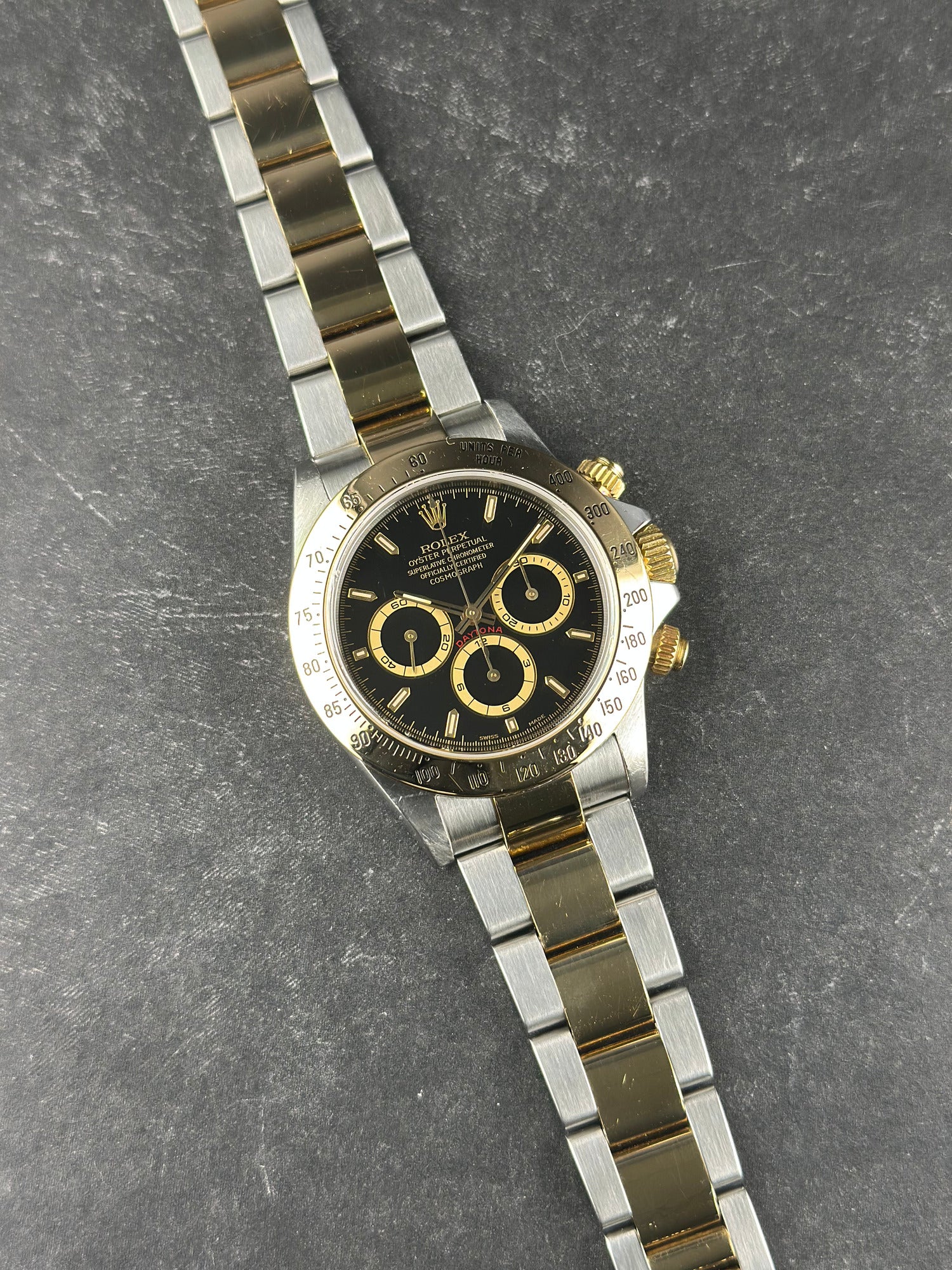 Rolex Two-Tone Yellow Gold Daytona 40mm Black Yellow Gold Oyster 16523