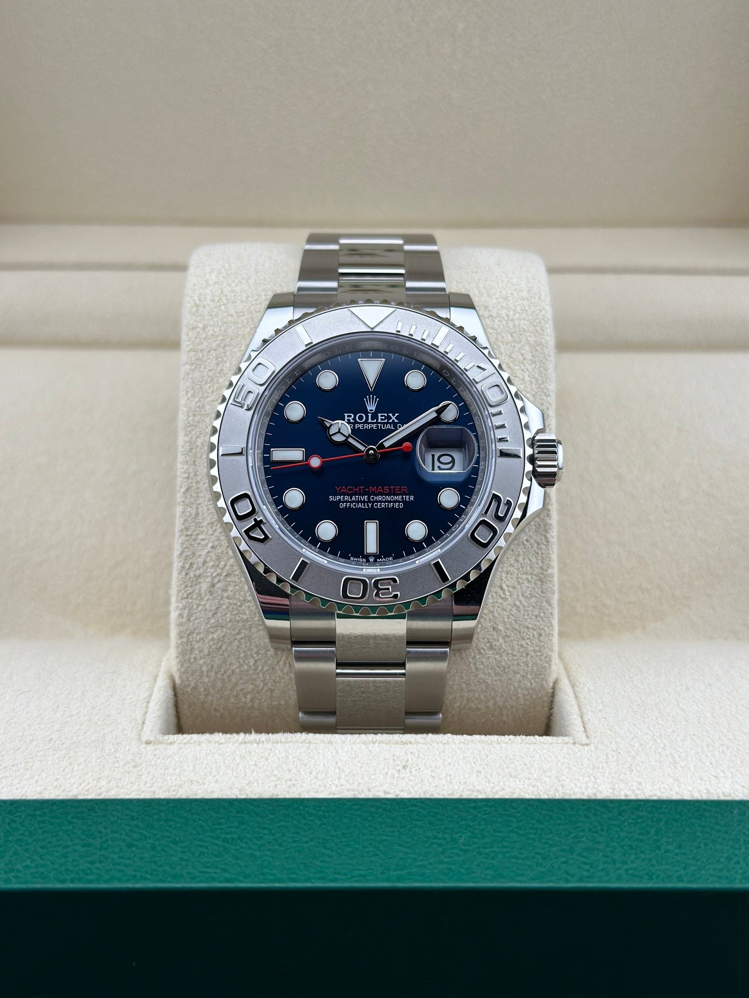 Rolex Steel Yacht-Master 40mm Blue Platinum Oyster 126622