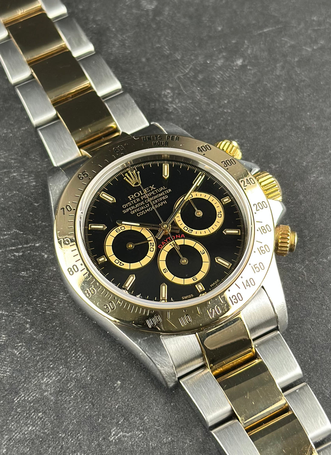 Rolex Two-Tone Yellow Gold Daytona 40mm Black Yellow Gold Oyster 16523